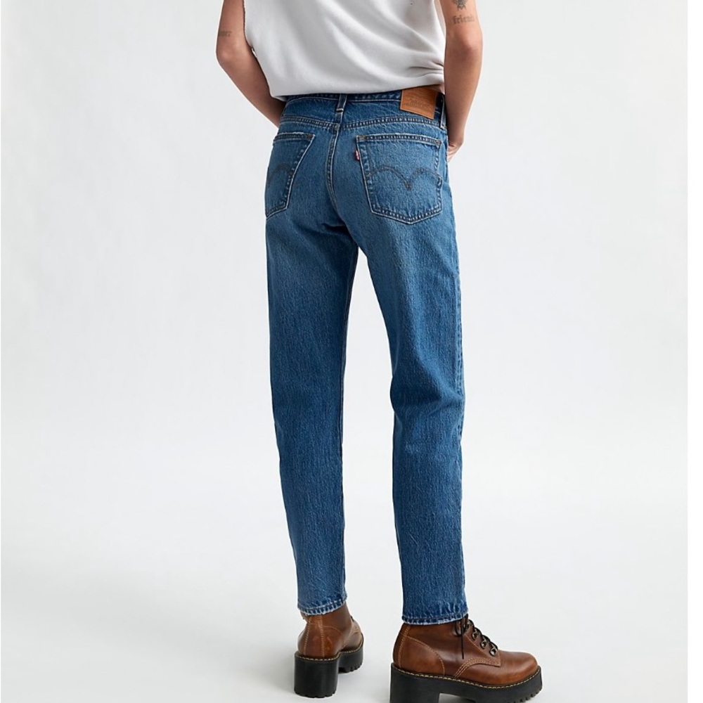 Levi’s Wedgie Icon High Rise Jeans - like new!
